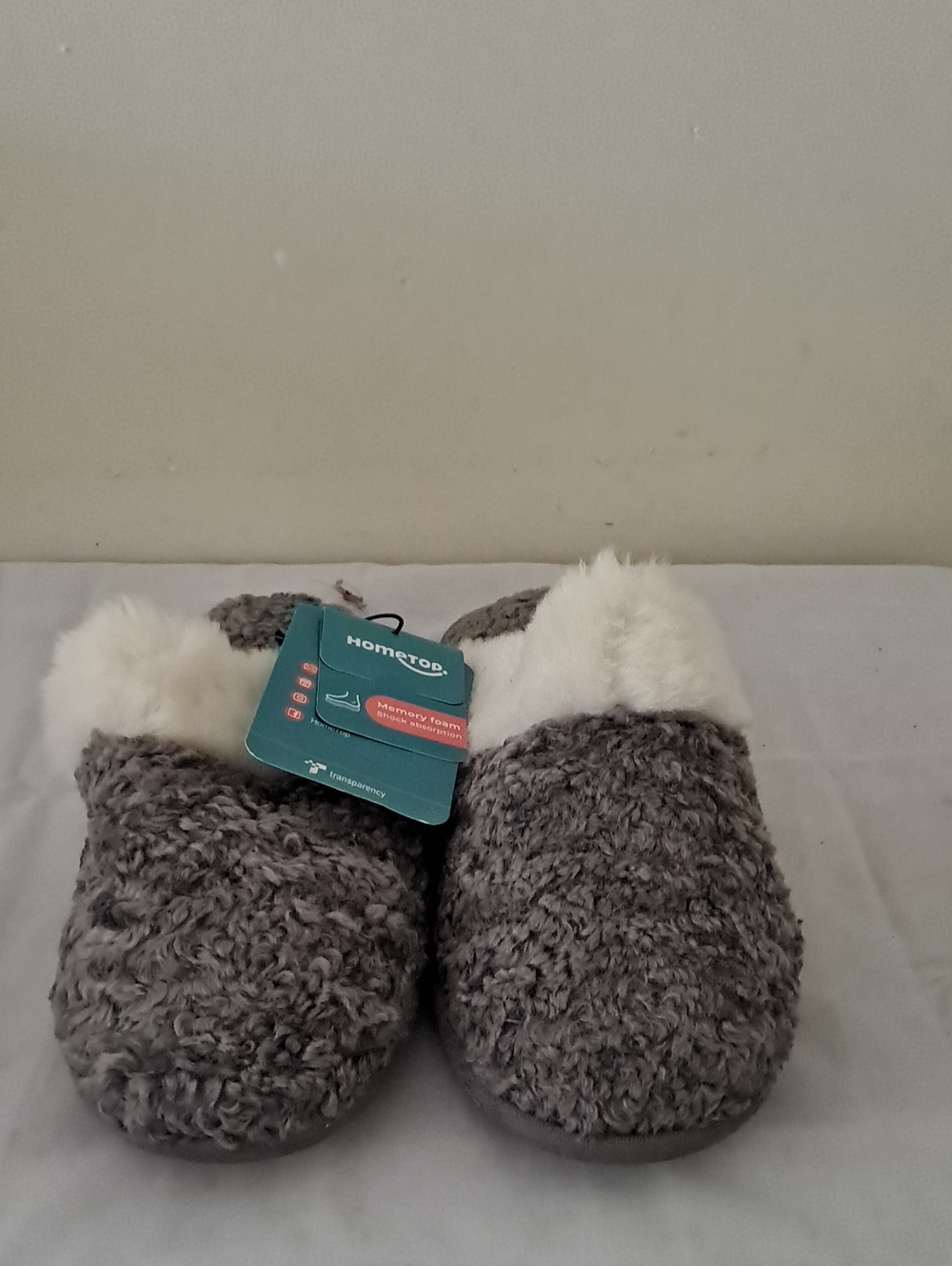 HomeTop Plush Women's Slippers - Gray with White Cuff